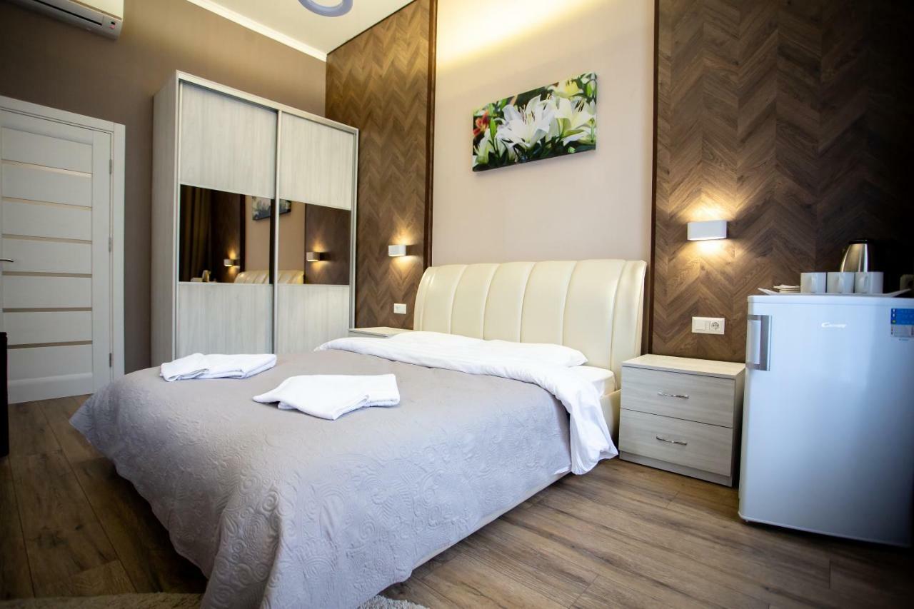 Hotel Premier à Yaremtche Extérieur photo